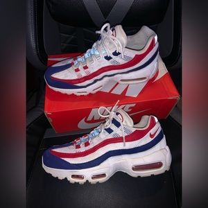 Air Max 95 "USA" (Sz 8.5)